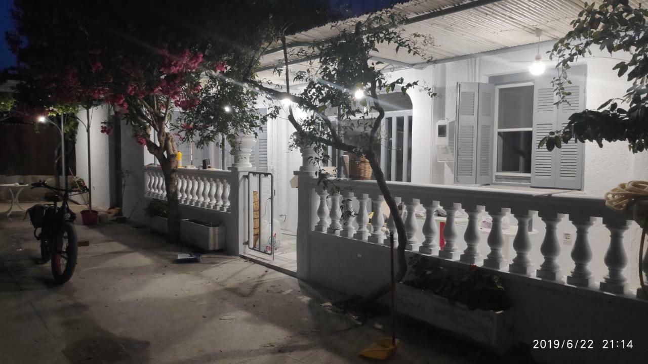 Grey Rooms Naxos Naxos City Екстер'єр фото